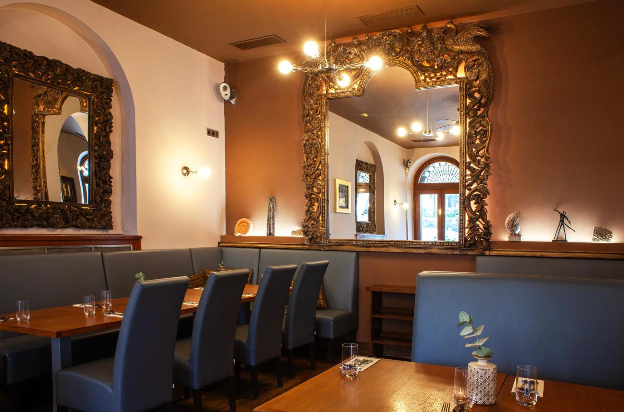 Boutique Hotel Nautilus Tábor Exteriör bild